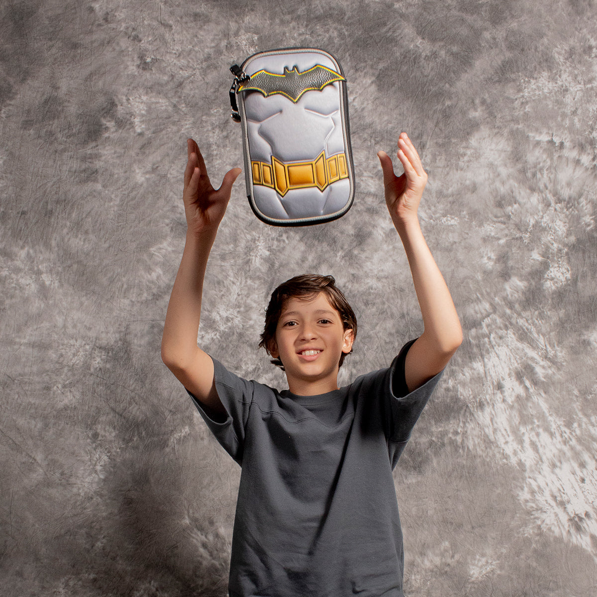 Set Mochila, Lonchera y Estuchera Escolar Batman Hero Armor