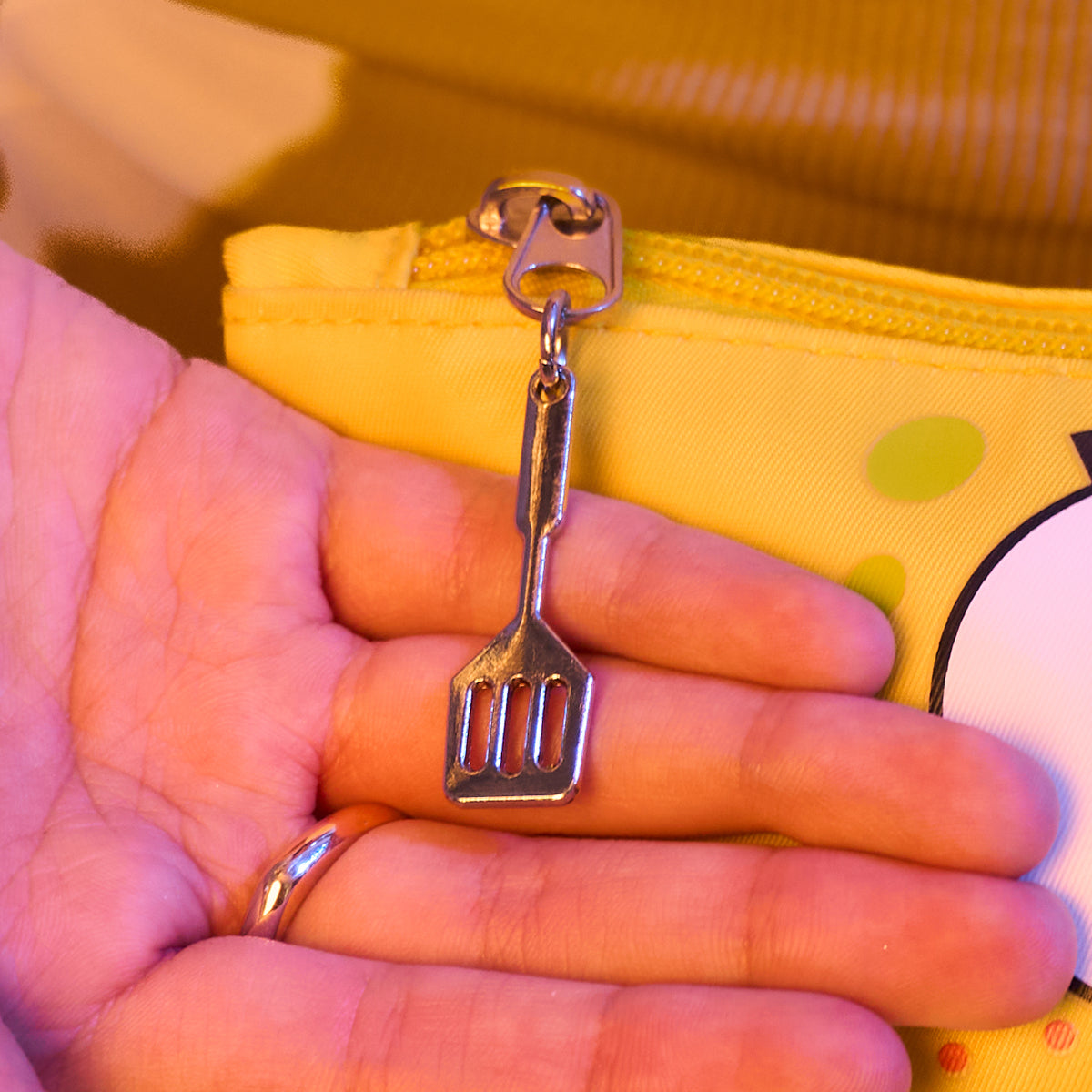 Estuche Bob Esponja Corbatita