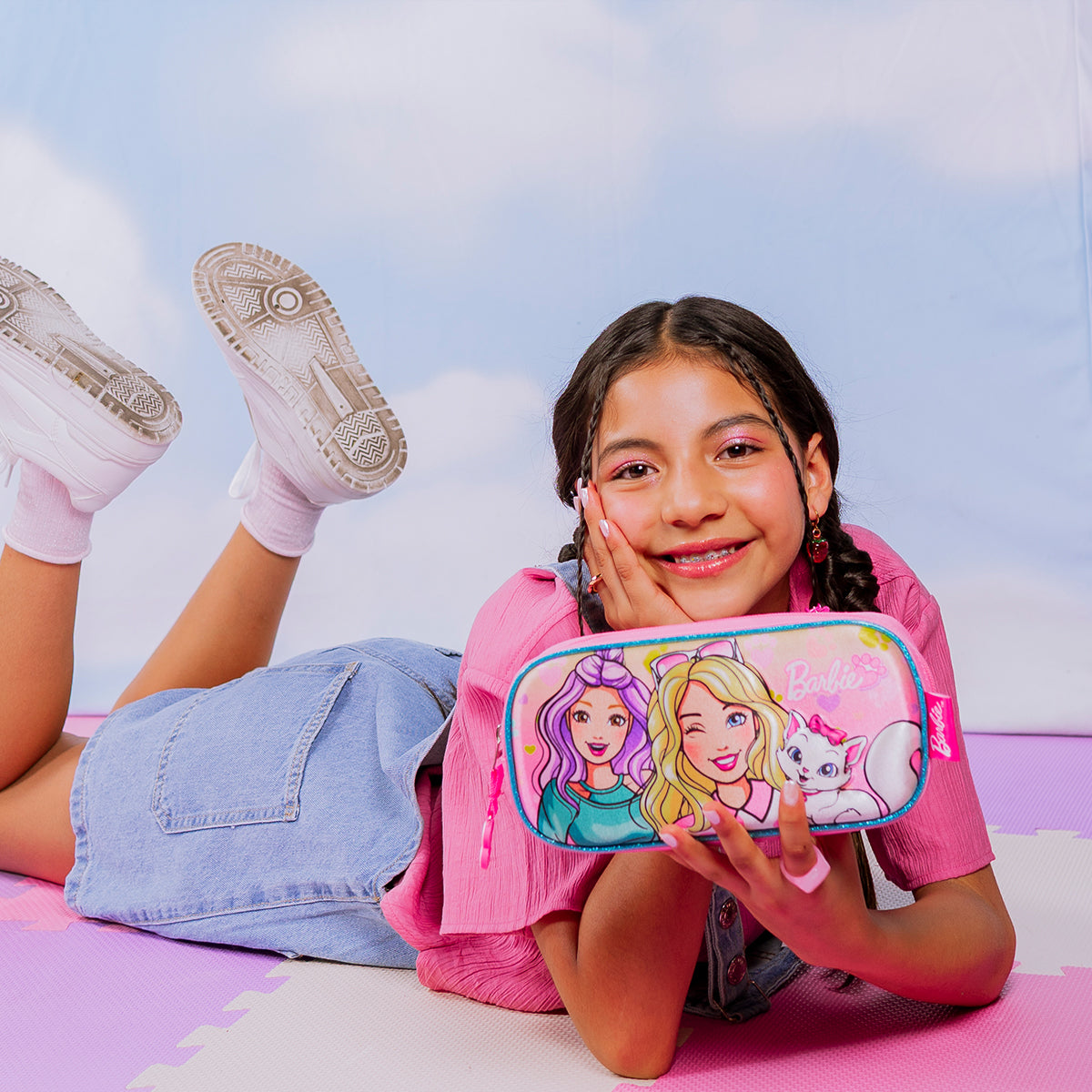 Set Mochila, Lonchera y Estuchera Barbie Kitty Vibes