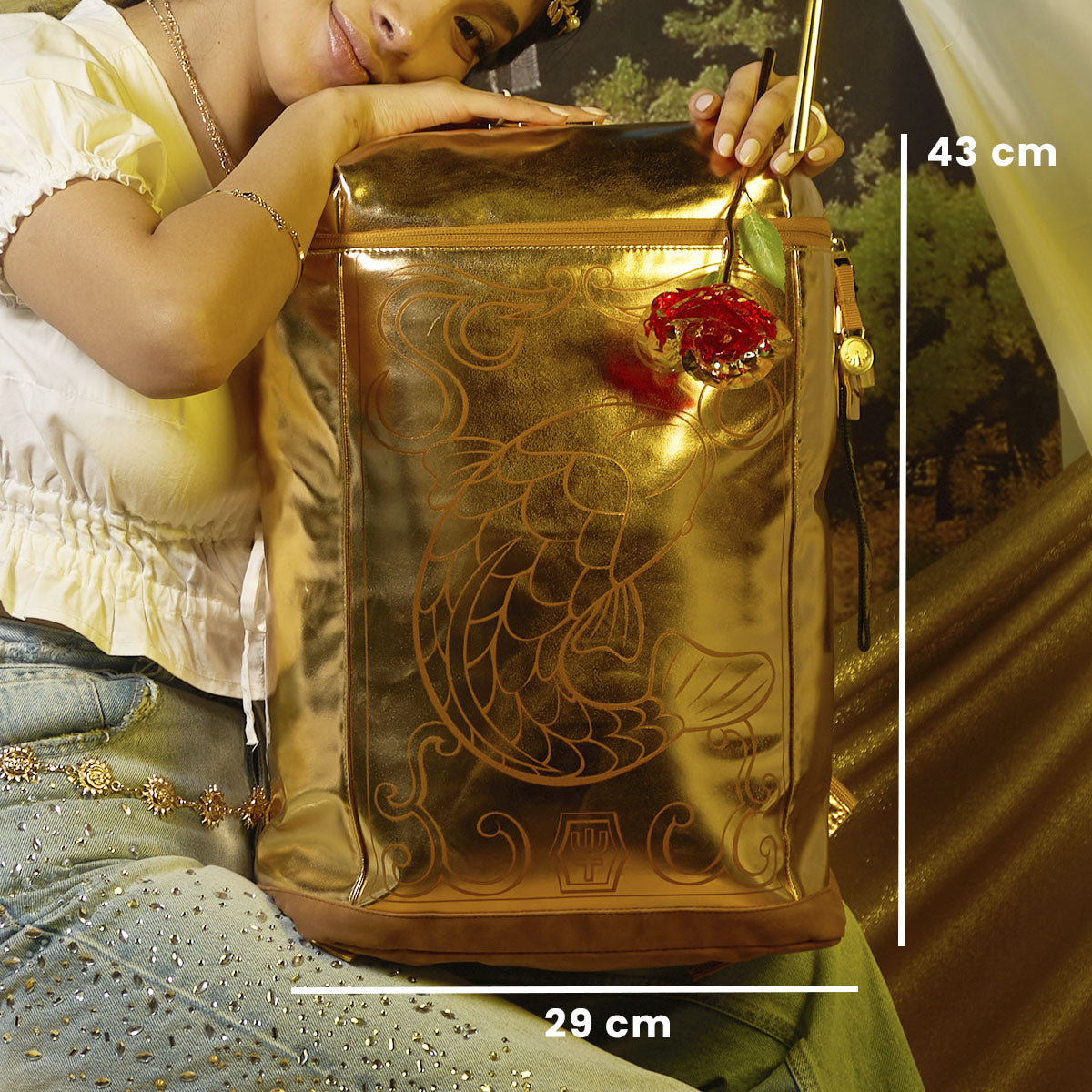 Mochila Armadura Dorada Caballeros del Zodiaco