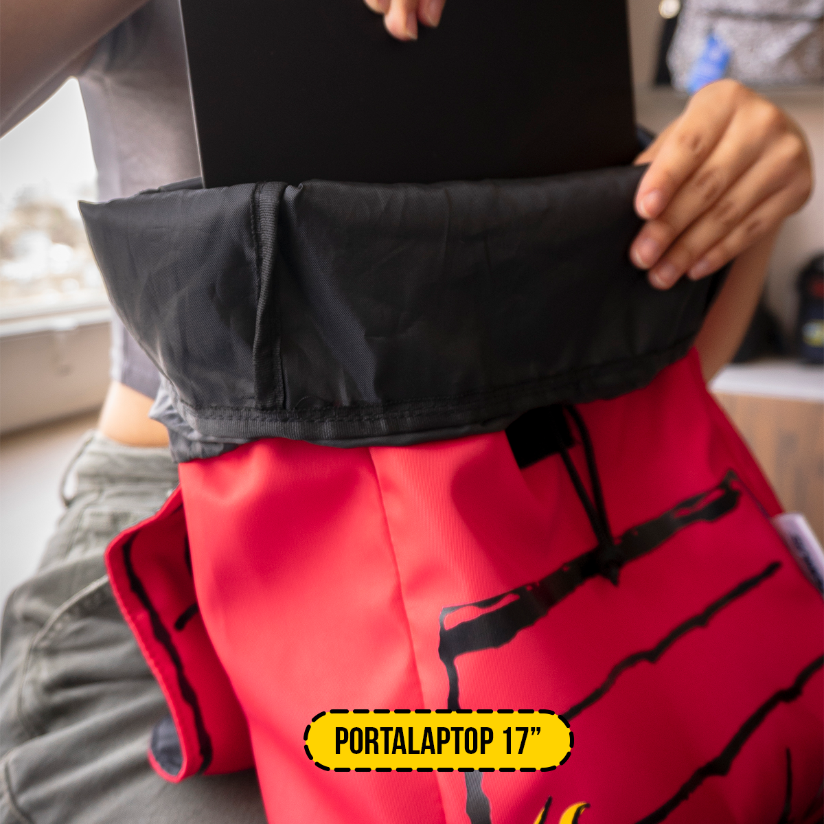 Set Mochila, Lonchera y Lapicera Snoopy Casa Roja