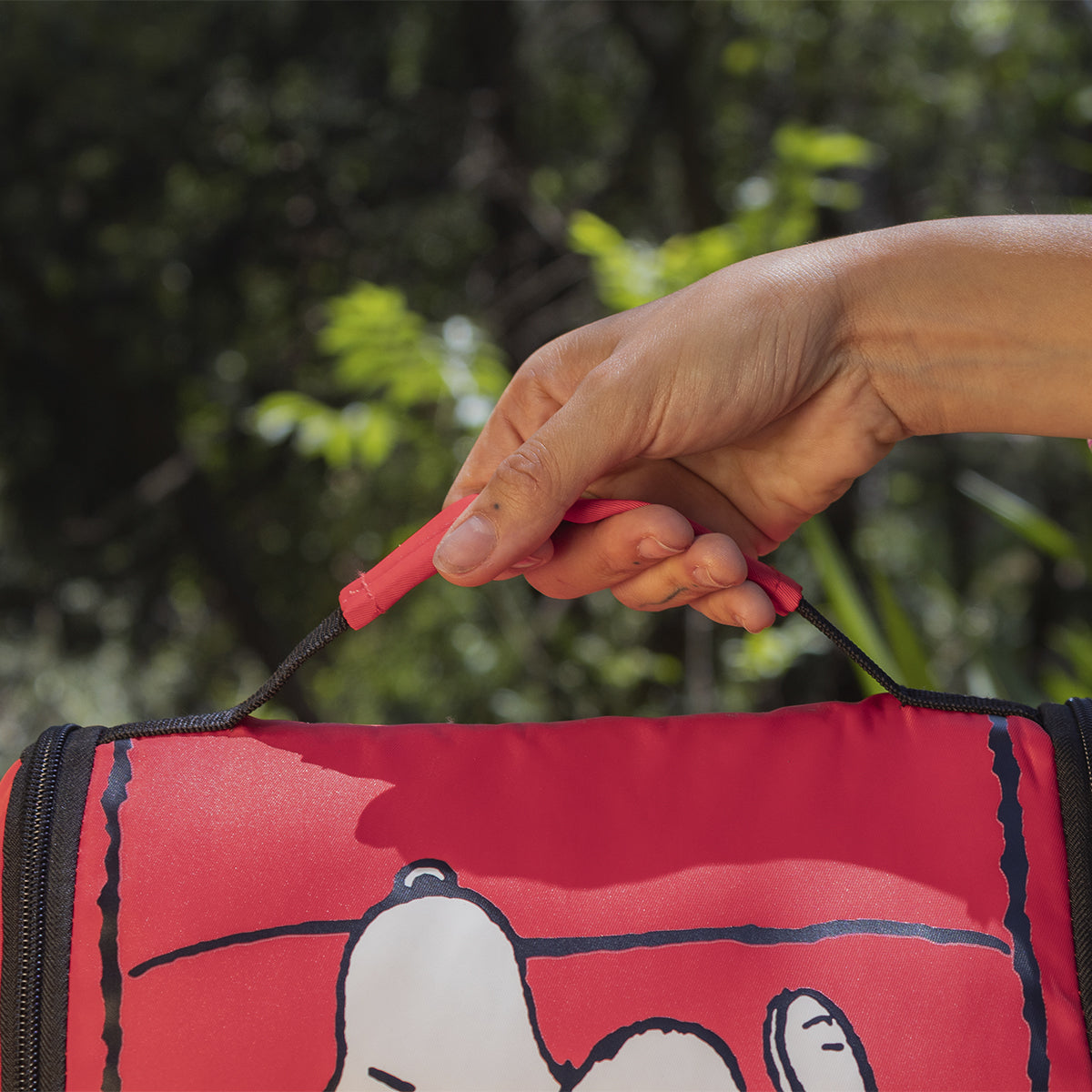 Set Mochila, Lonchera y Lapicera Snoopy Casa Roja