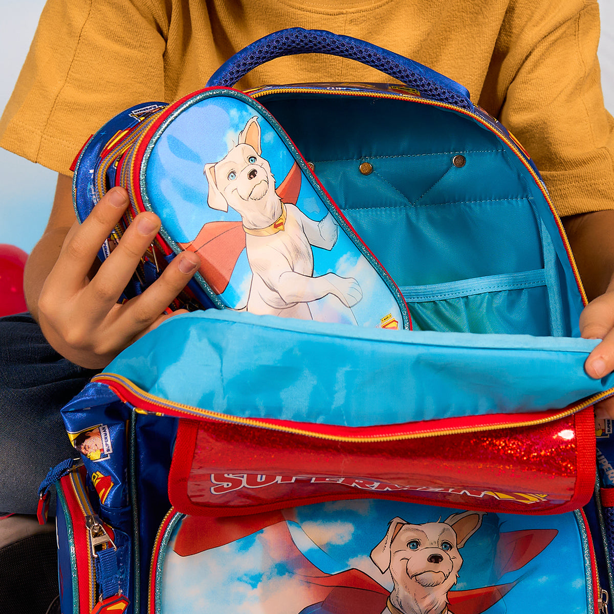 Set Mochila, Lonchera y Estuchera Escolar Superman Krypto Lenticular