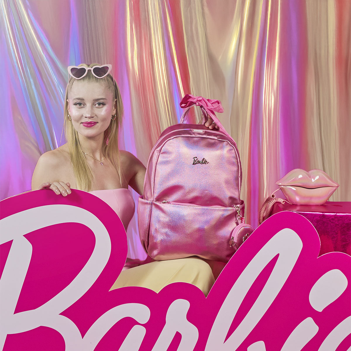Set Mochila. Lonchera y Estuchera Barbie Pink Fantasy