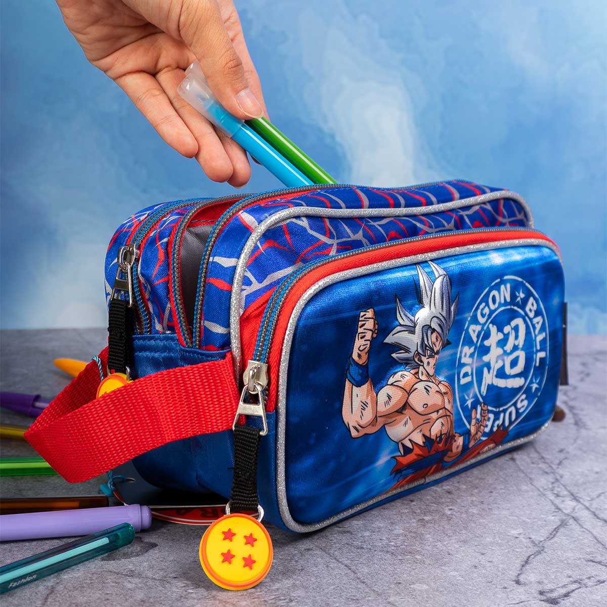 Estuchera Escolar Dragon Ball Goku Ultrainstinto