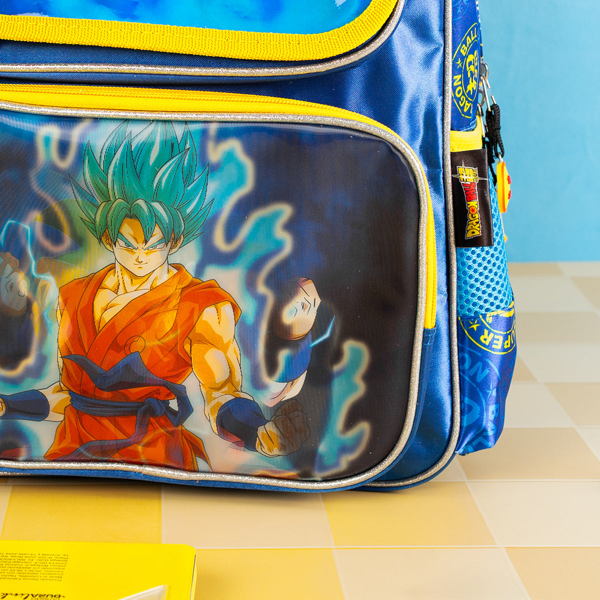 Set Mochila y Estuchera Escolar Dragon Ball Goku SSJ Blue Lenticular