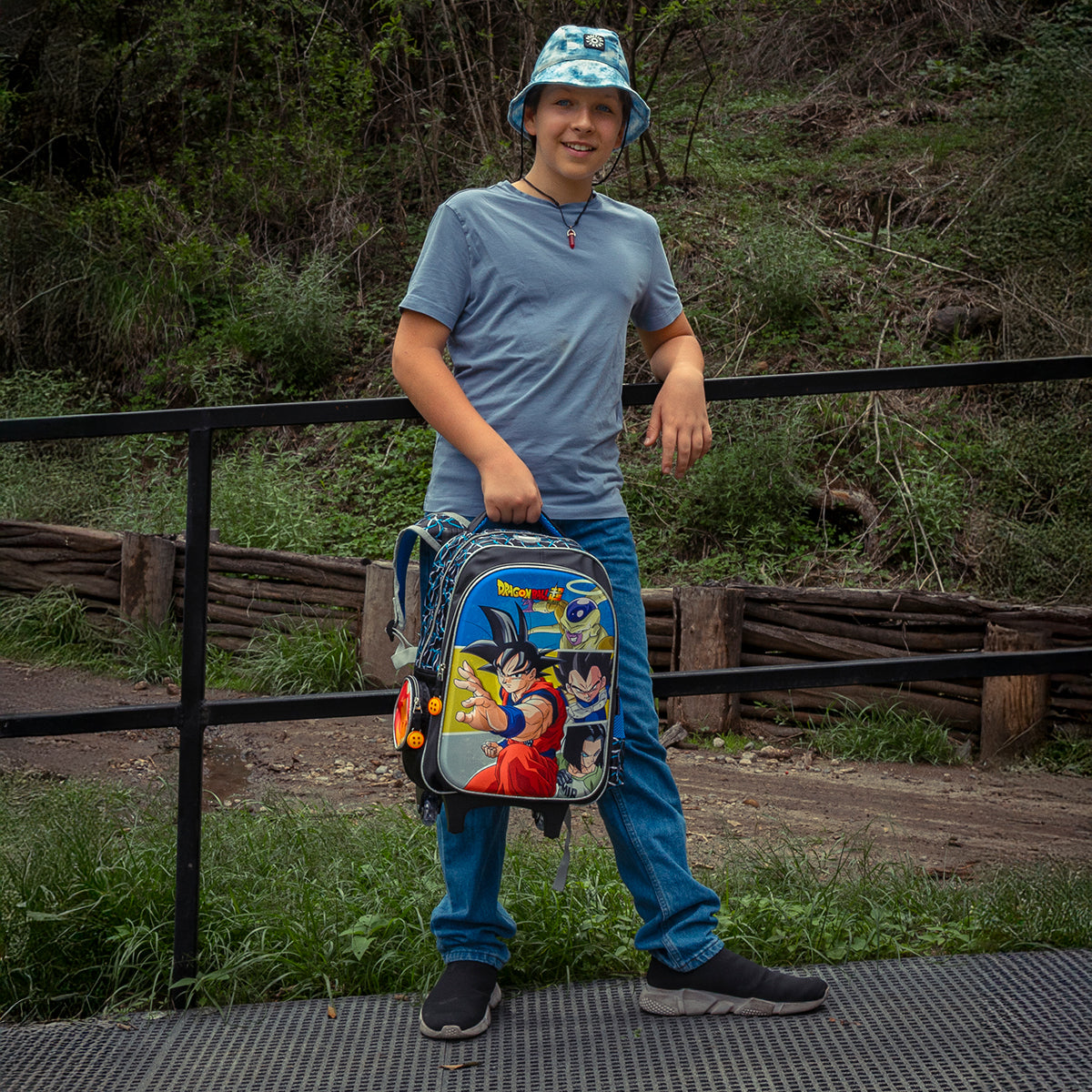 Mochila Con Ruedas Escolar Primaria - Los últimos supervivientes del Universo 7