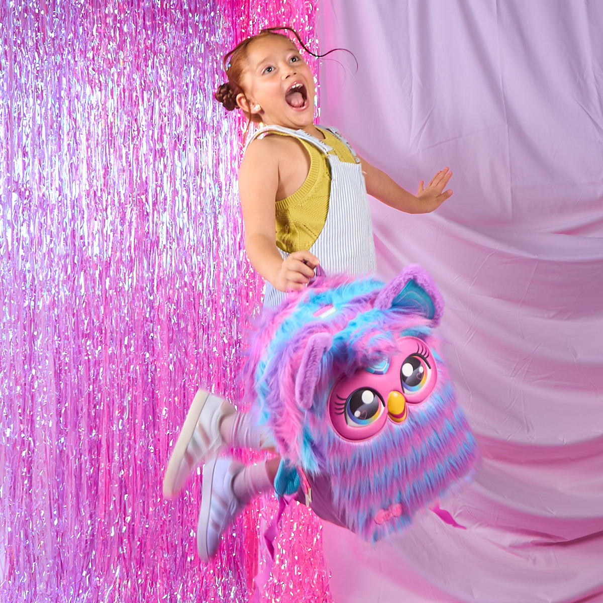 Mochila Escolar para Primaria Furby - Edición Especial