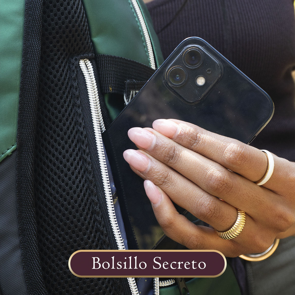 Mochila Premium Slytherin Hogwarts Legacy