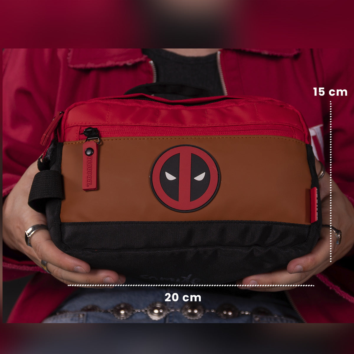 Estuchera Deadpool Cowboy Version