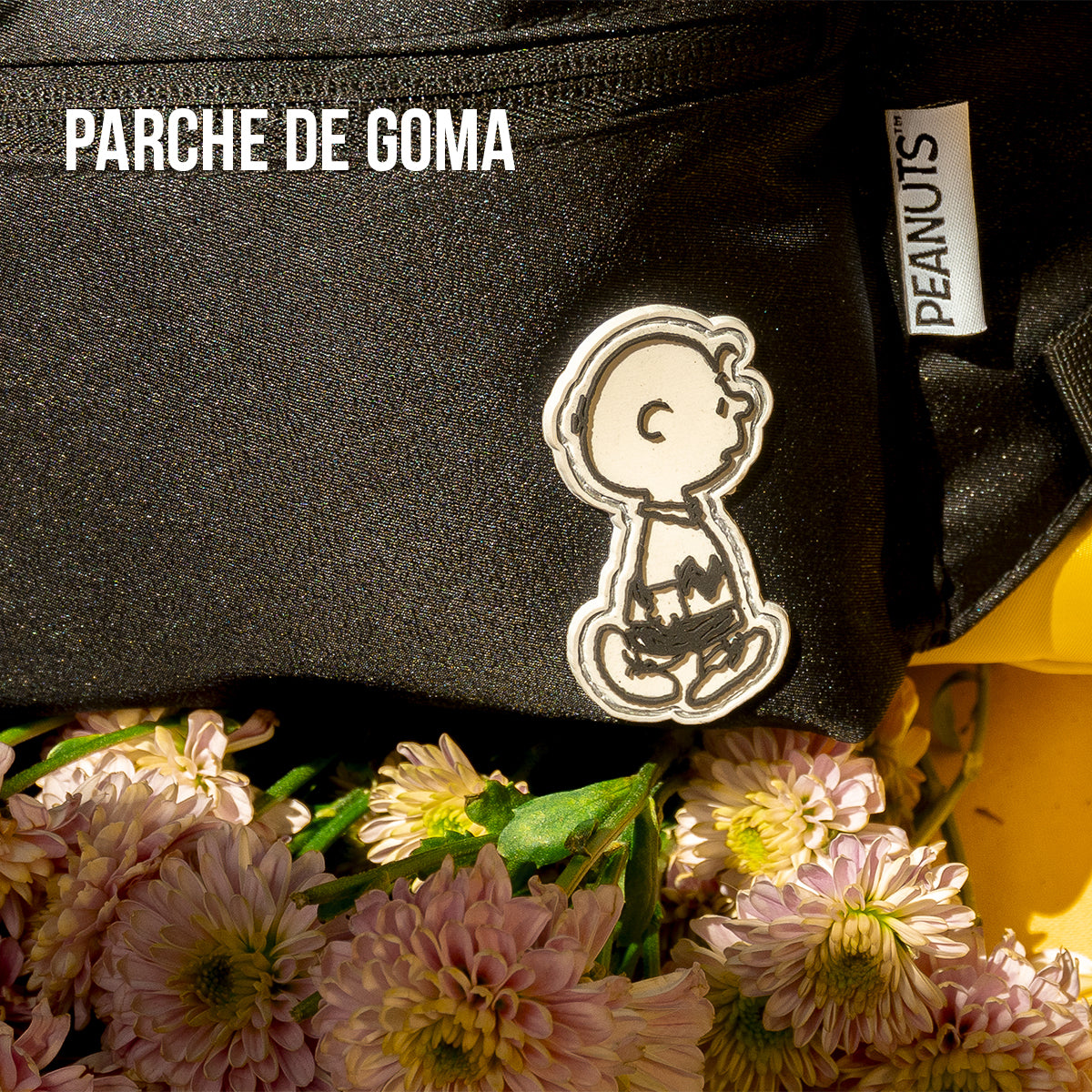 Mochila con cangurera Charlie Brown