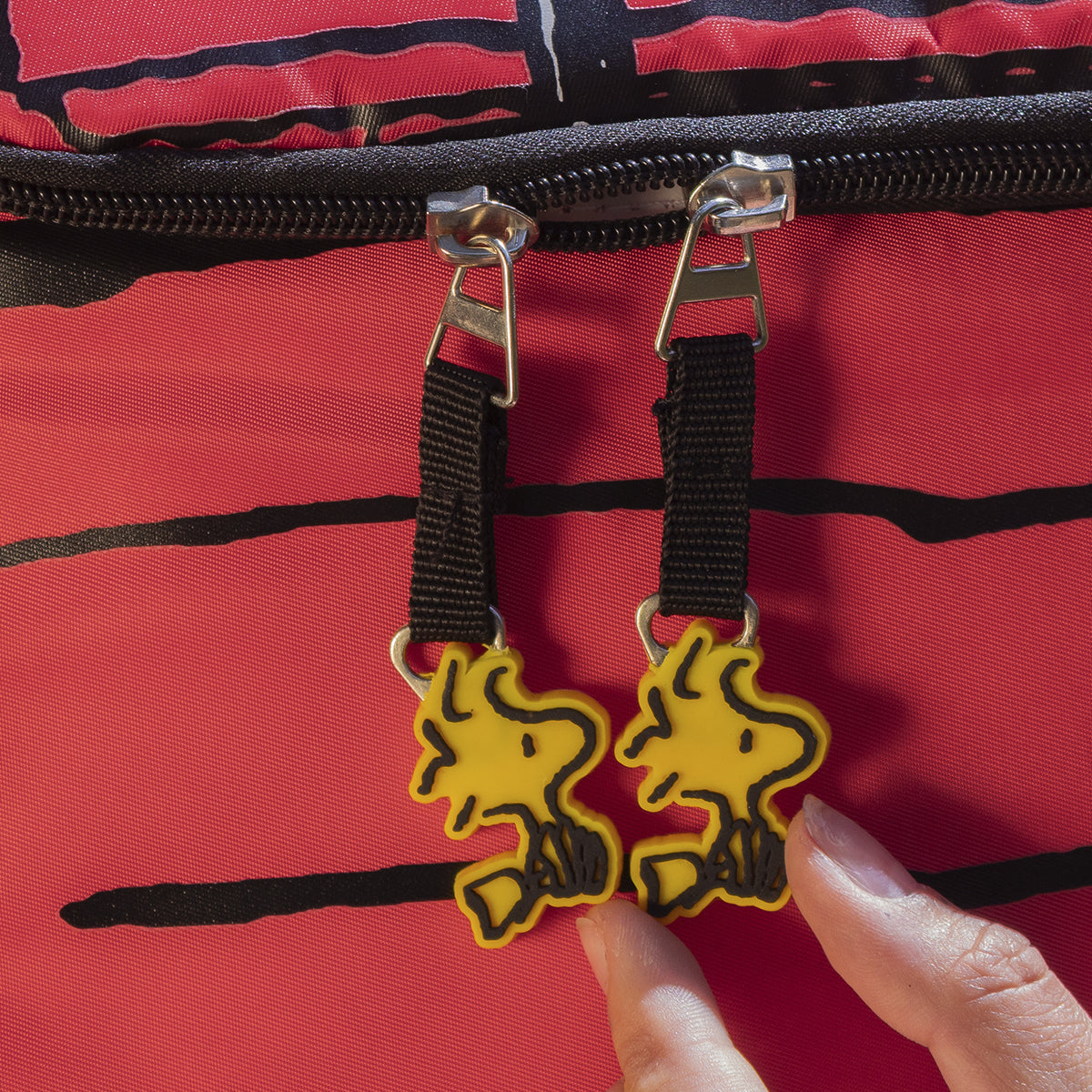 Set Mochila, Lonchera y Lapicera Snoopy Casa Roja