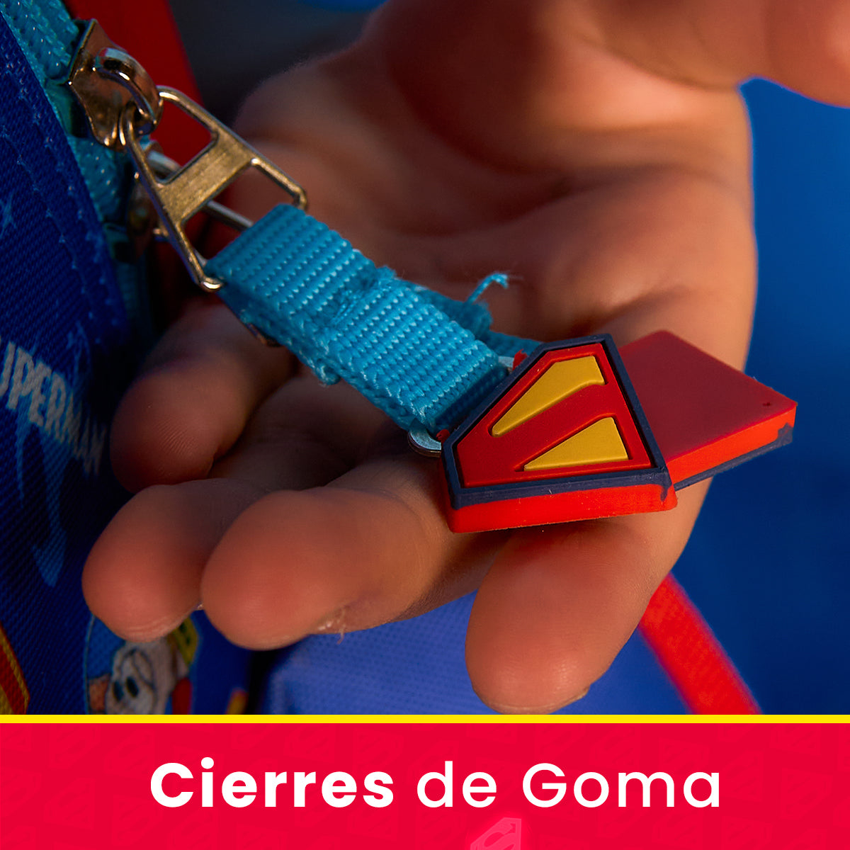 Mochila Escolar Superman Hero Armor