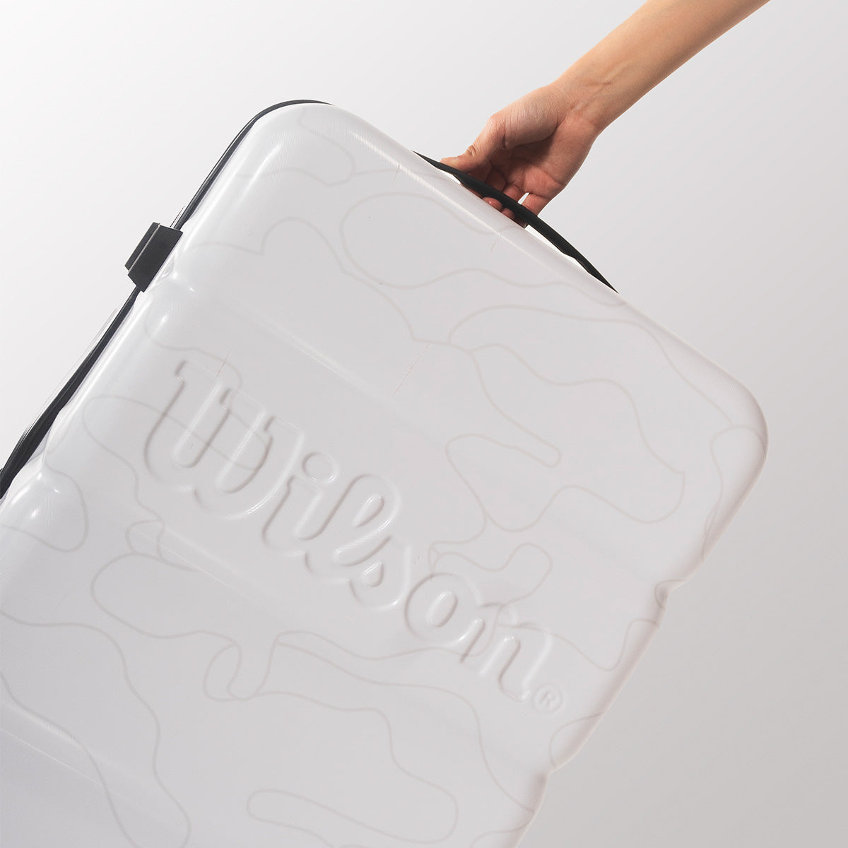 Maleta Wilson De Mano Rígida Avión De Viaje Chica 10 Kg